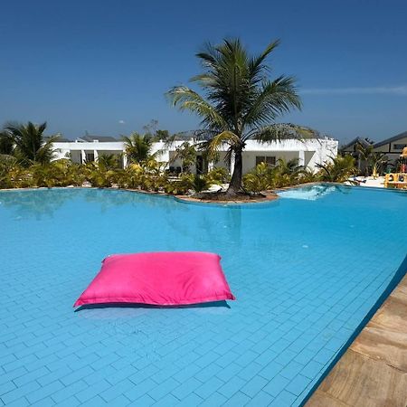 You&Me Resort Pagoda Beach Exterior foto