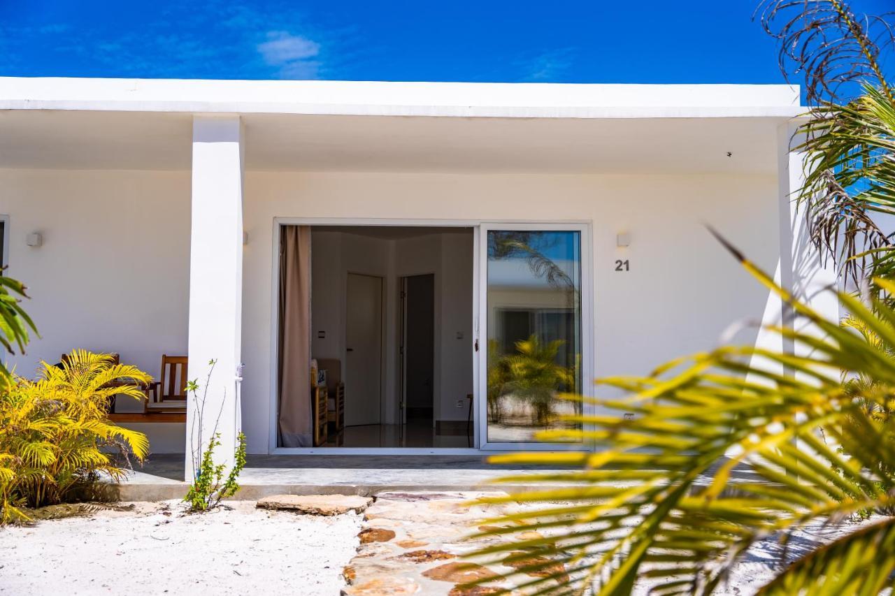 You&Me Resort Pagoda Beach Exterior foto
