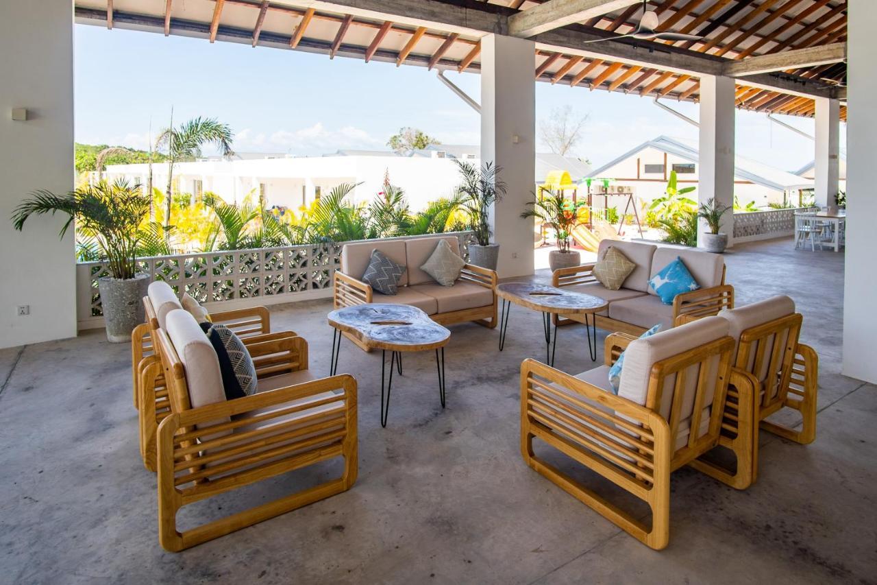 You&Me Resort Pagoda Beach Exterior foto
